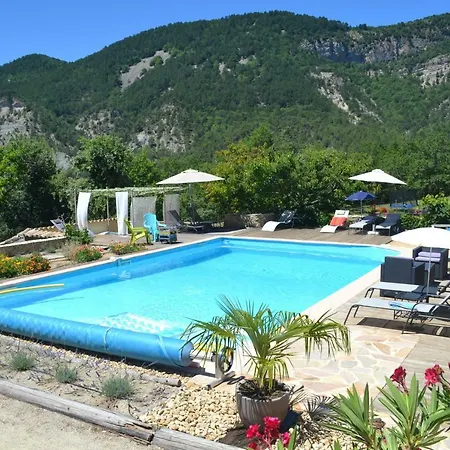 玛德科林度假屋 Châteauneuf-de-Bordette